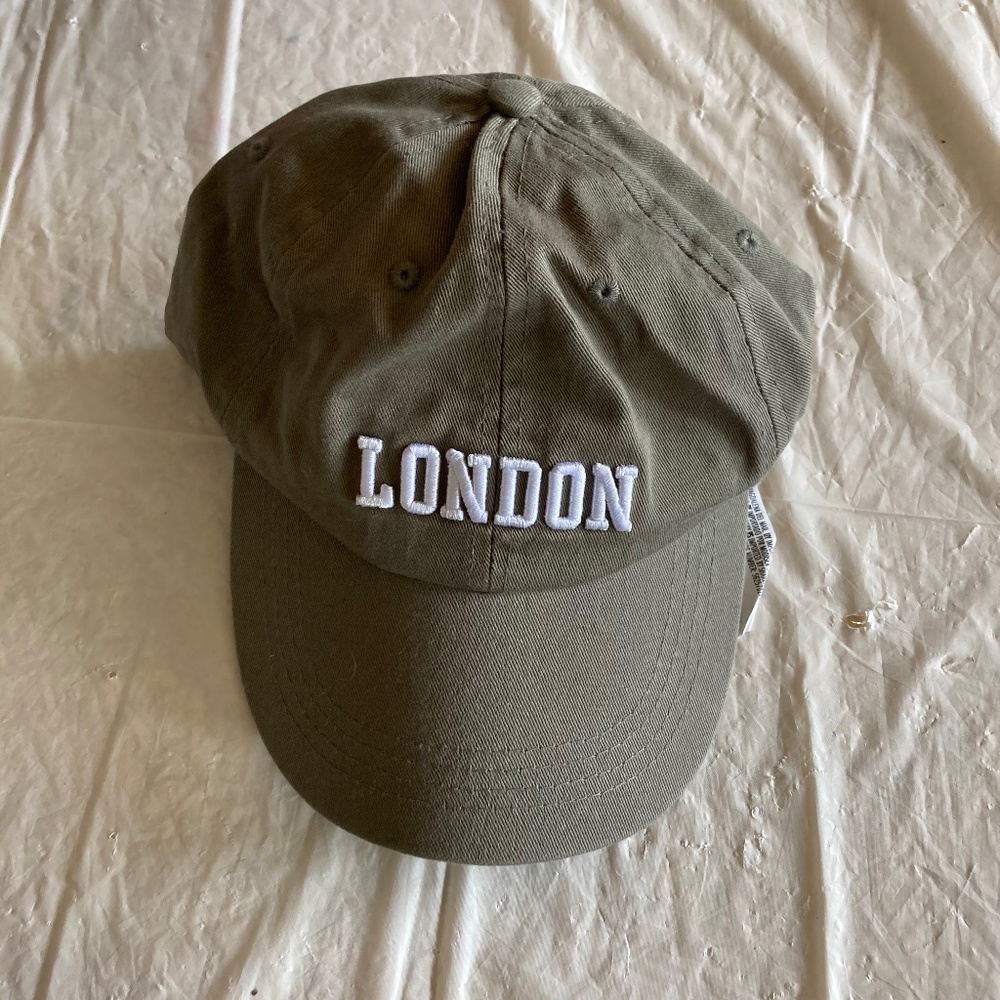 London Ball Cap W/Adjustable Strap NWOT
